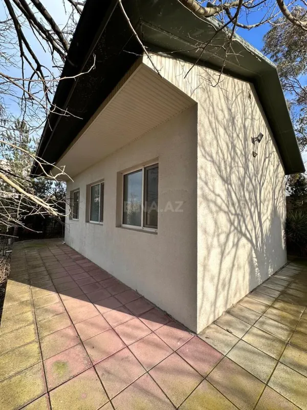 Satılır 11 otaqlı həyət evi 170 m²