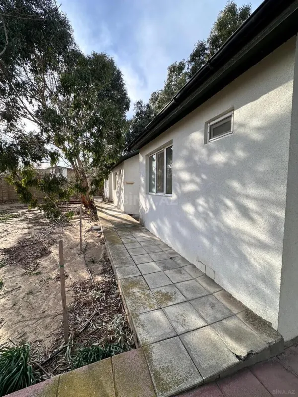 Satılır 11 otaqlı həyət evi 170 m²