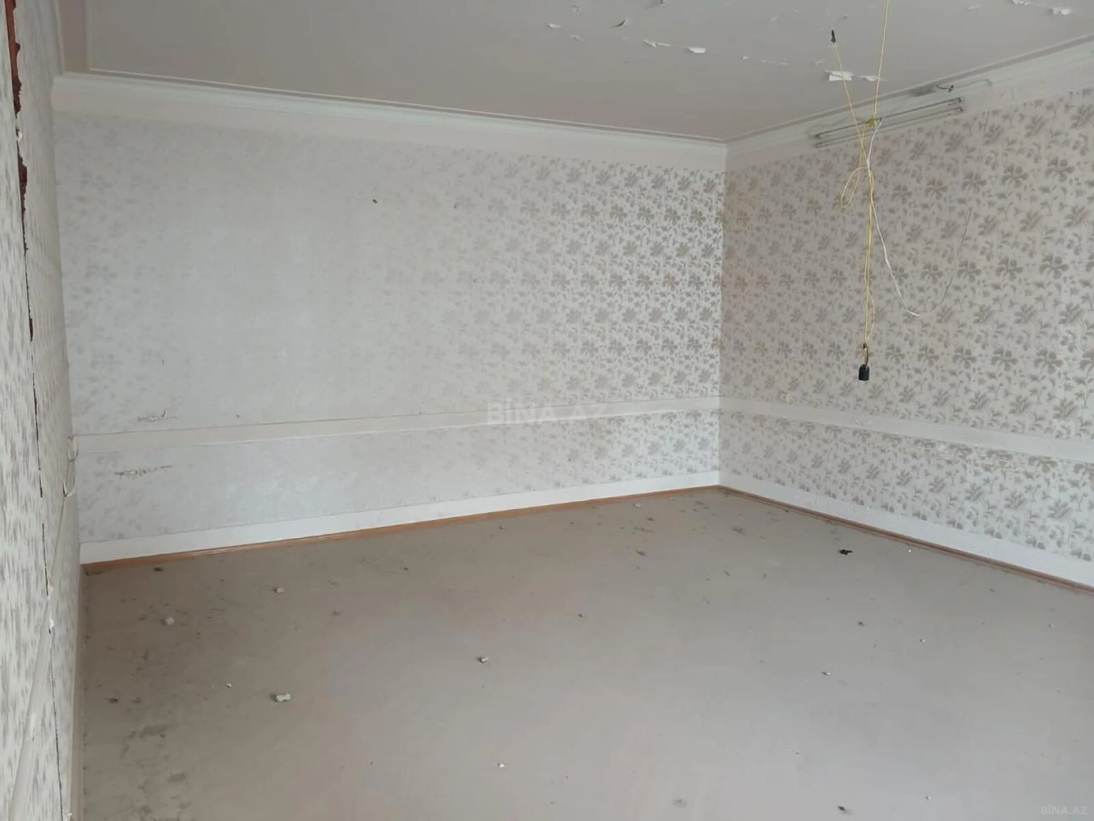 Kirayə verilir 10 otaqlı həyət evi 350 m²