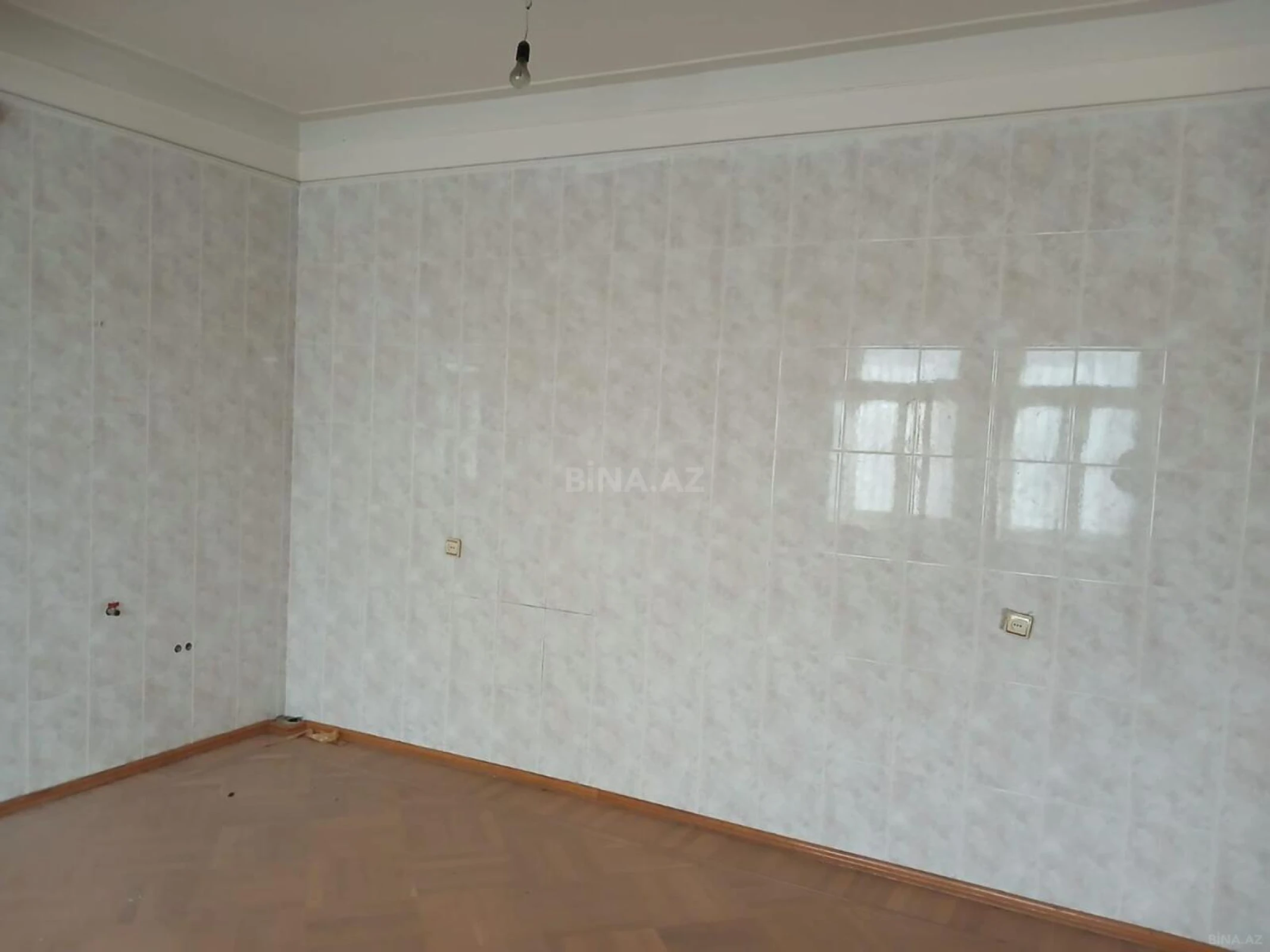 Kirayə verilir 10 otaqlı həyət evi 350 m²