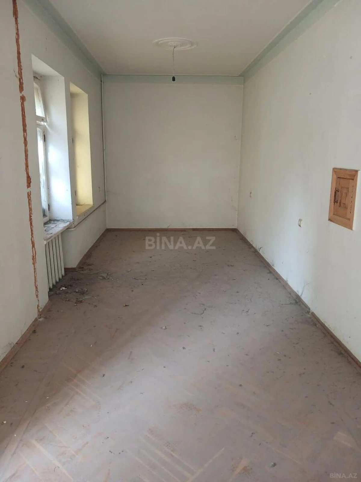 Kirayə verilir 10 otaqlı həyət evi 350 m²