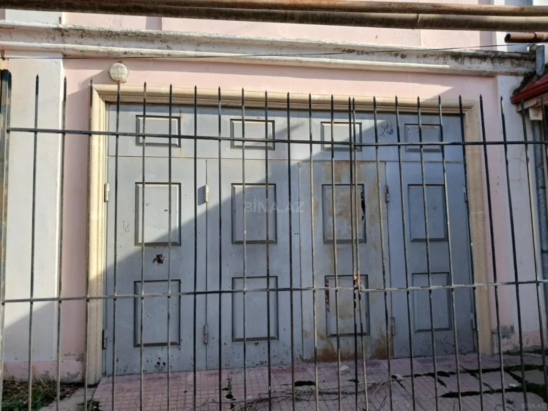 Kirayə verilir 10 otaqlı həyət evi 350 m²