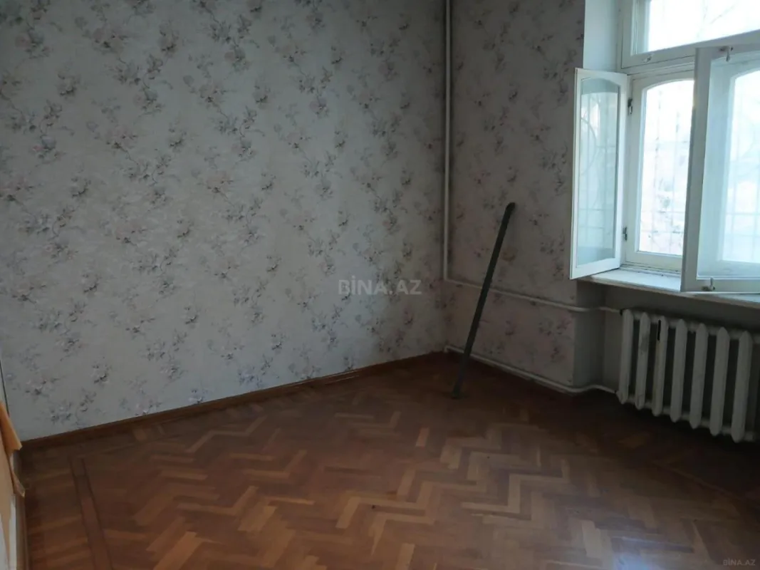 Kirayə verilir 10 otaqlı həyət evi 350 m²