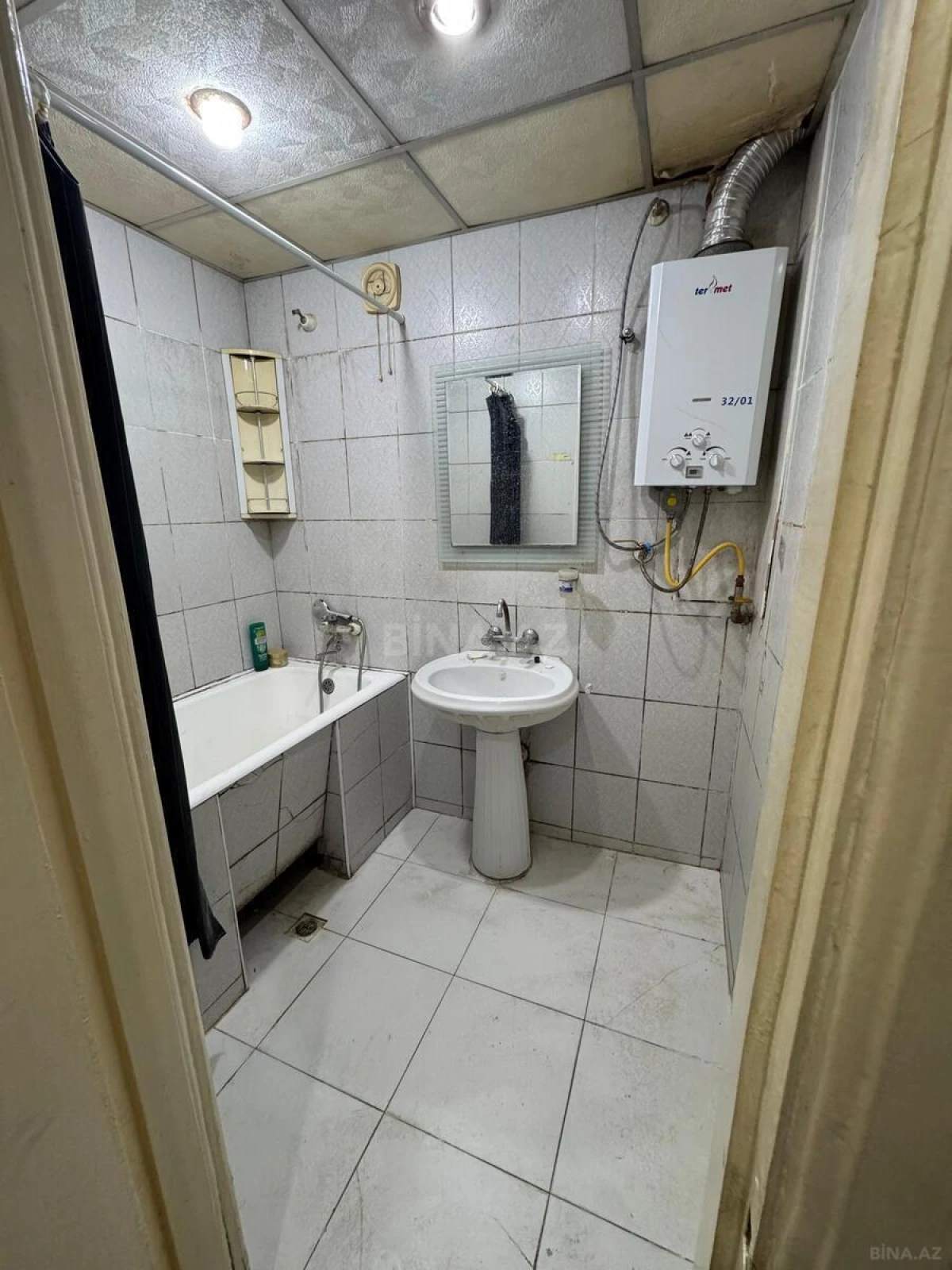 Satılır 4 otaqlı mənzil 100 m²