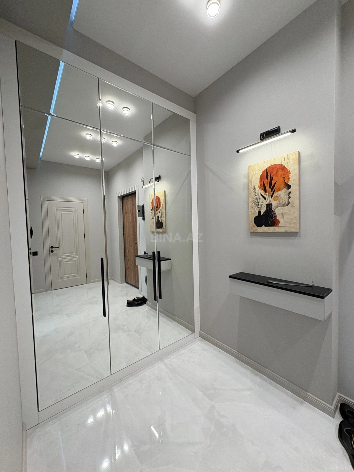 Satılır 2 otaqlı mənzil 55 m²