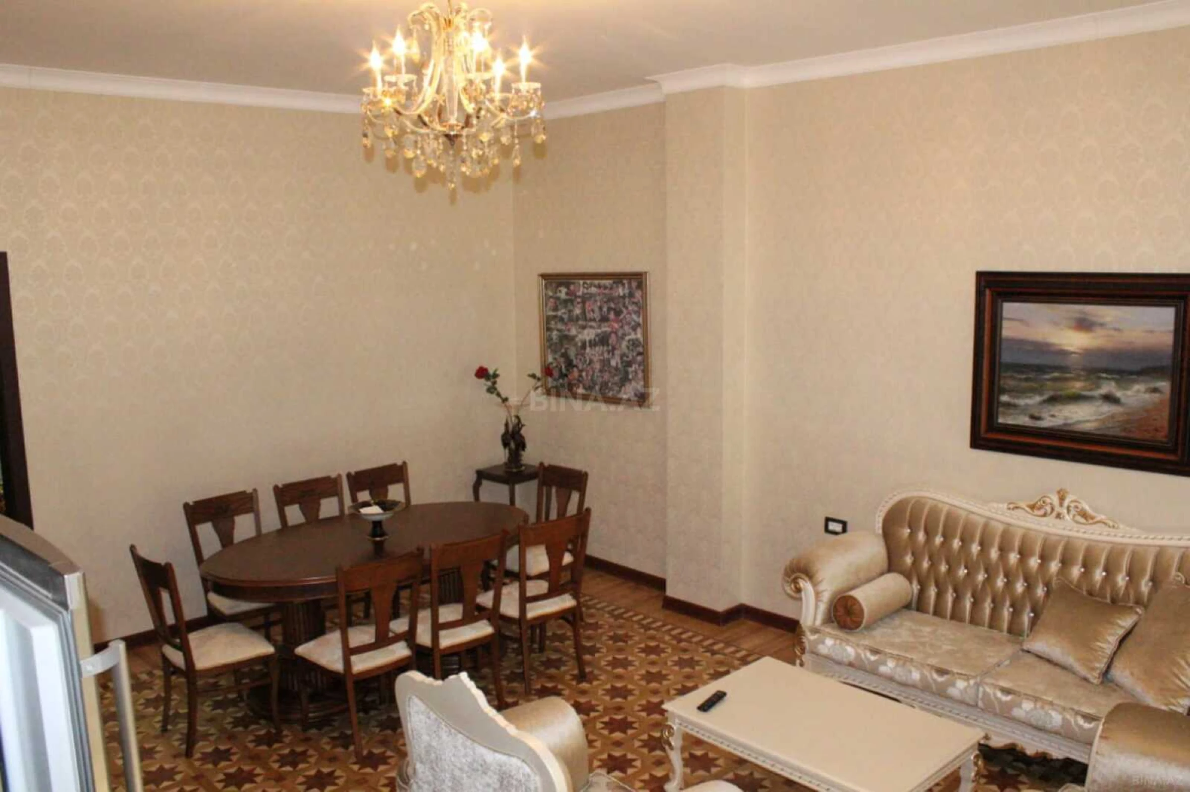 Kirayə verilir 2 otaqlı mənzil 100 m²