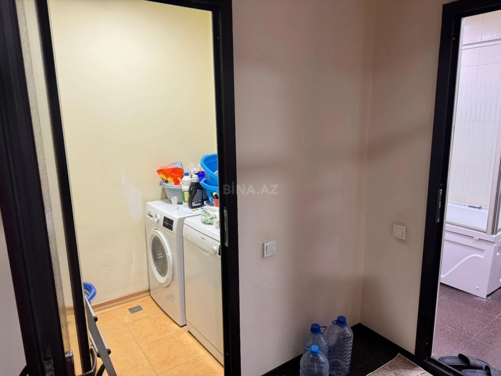 Satılır 3 otaqlı mənzil 115 m²