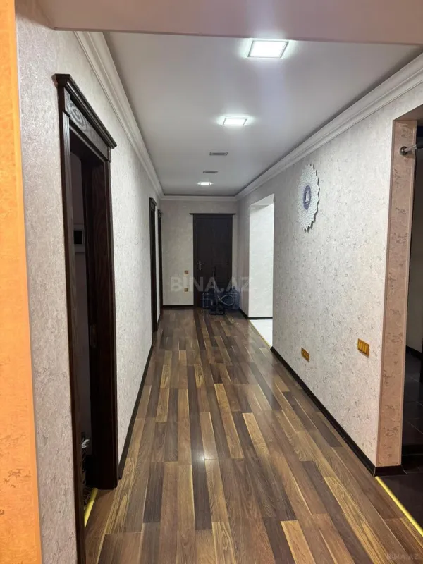 Satılır 3 otaqlı mənzil 115 m²