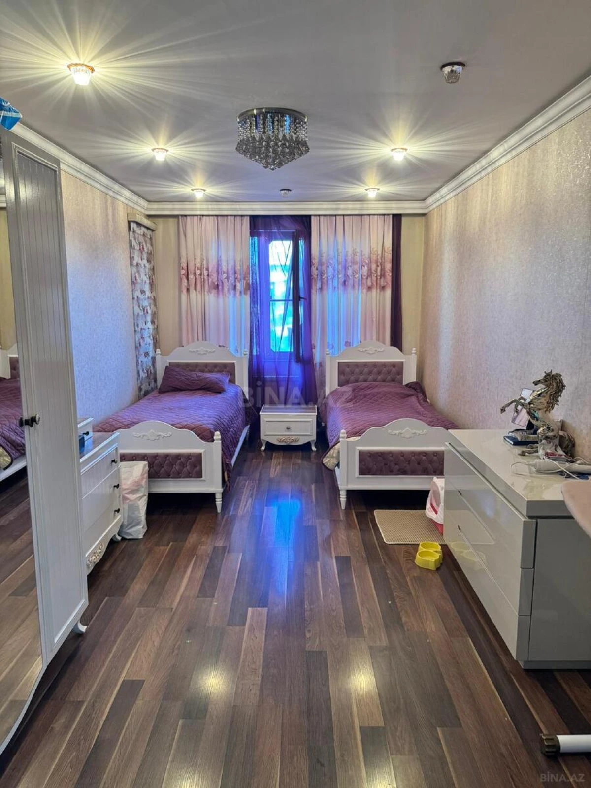 Satılır 3 otaqlı mənzil 115 m²