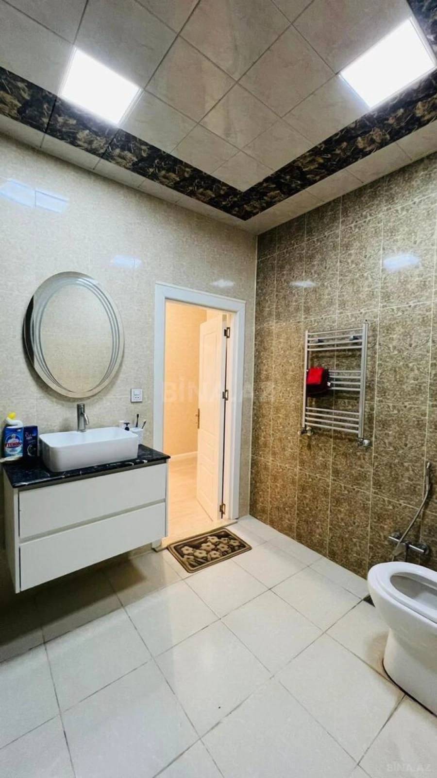 Kirayə verilir 3 otaqlı mənzil 128 m²