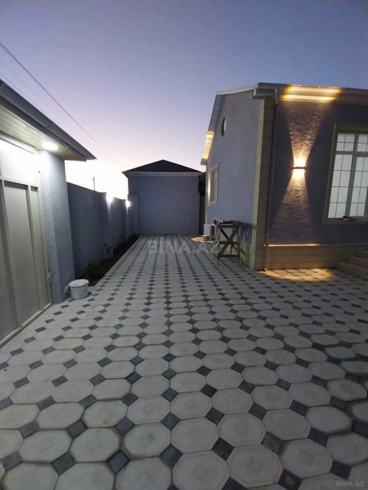 Satılır 4 otaqlı həyət evi 127 m²