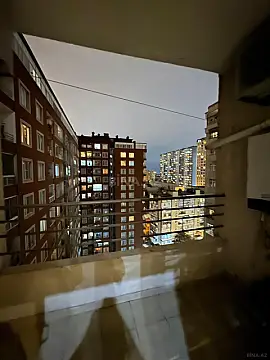 Kirayə verilir 2 otaqlı mənzil 90 m²