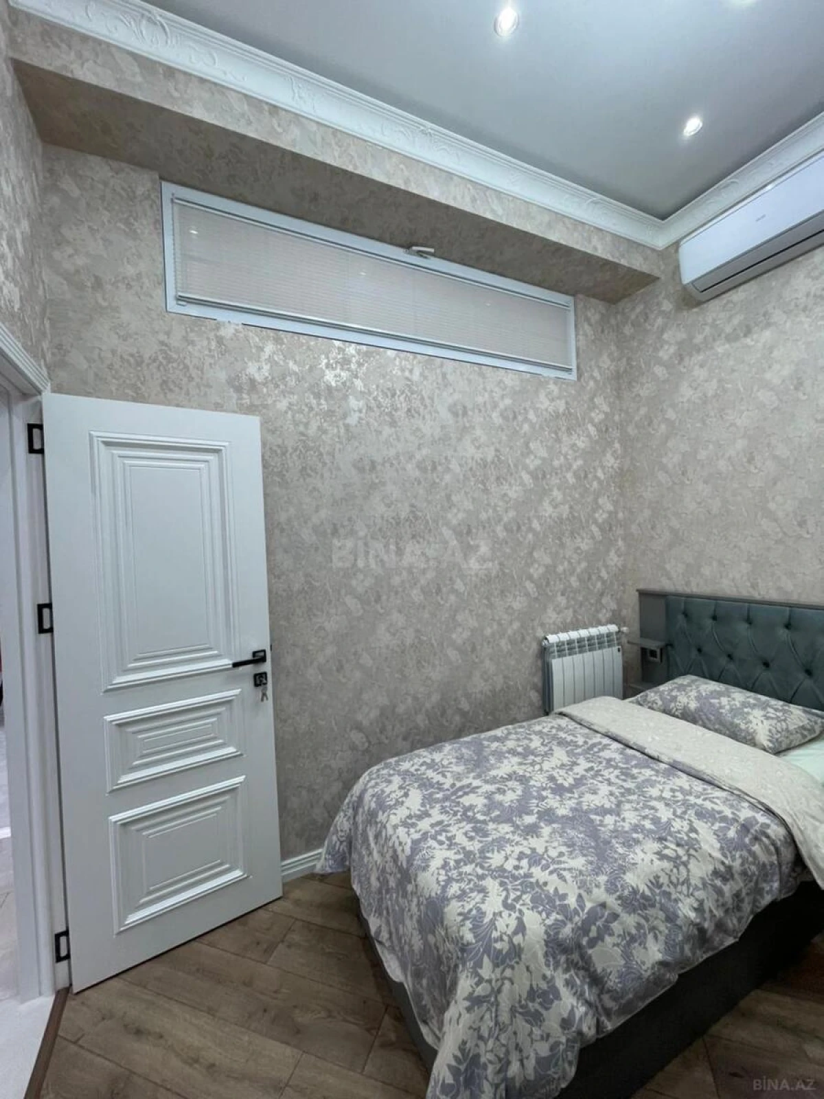 Satılır 3 otaqlı mənzil 95 m²
