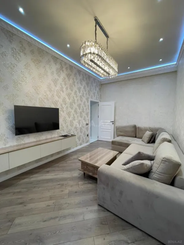 Satılır 3 otaqlı mənzil 95 m²