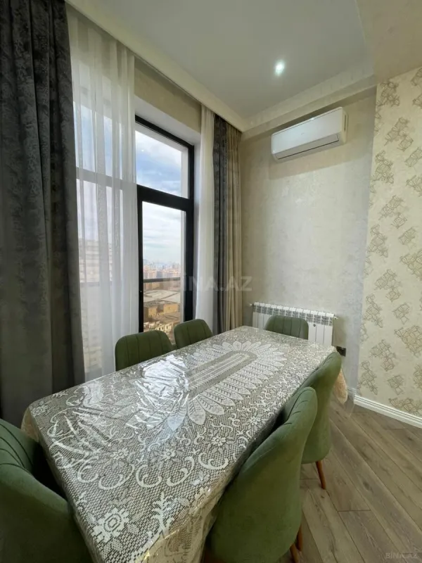 Satılır 3 otaqlı mənzil 95 m²