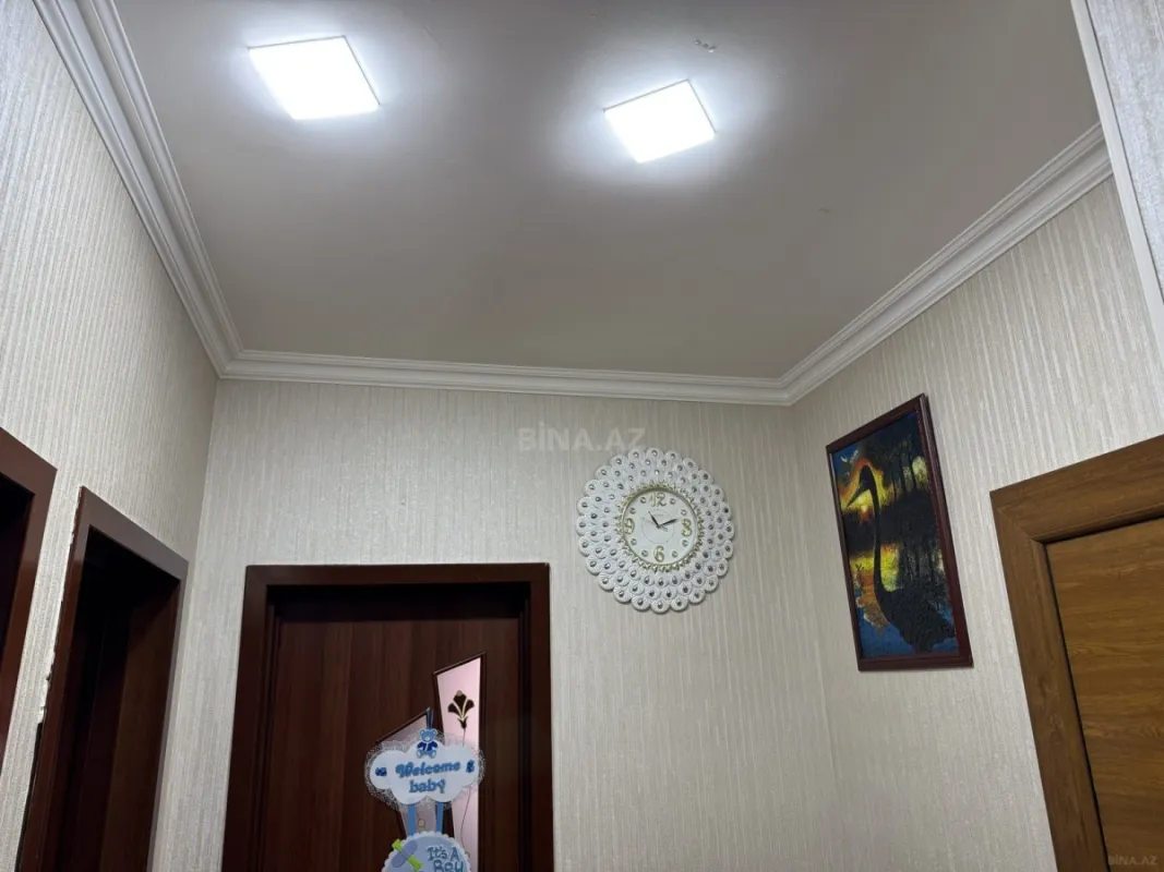 Satılır 5 otaqlı həyət evi 200 m²