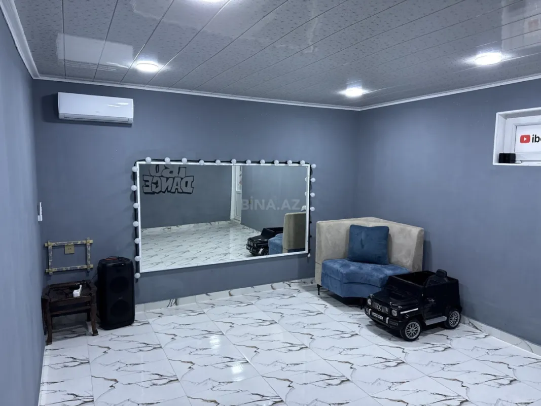 Satılır 5 otaqlı həyət evi 200 m²