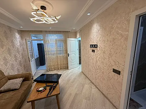 Satılır 3 otaqlı mənzil 55 m²