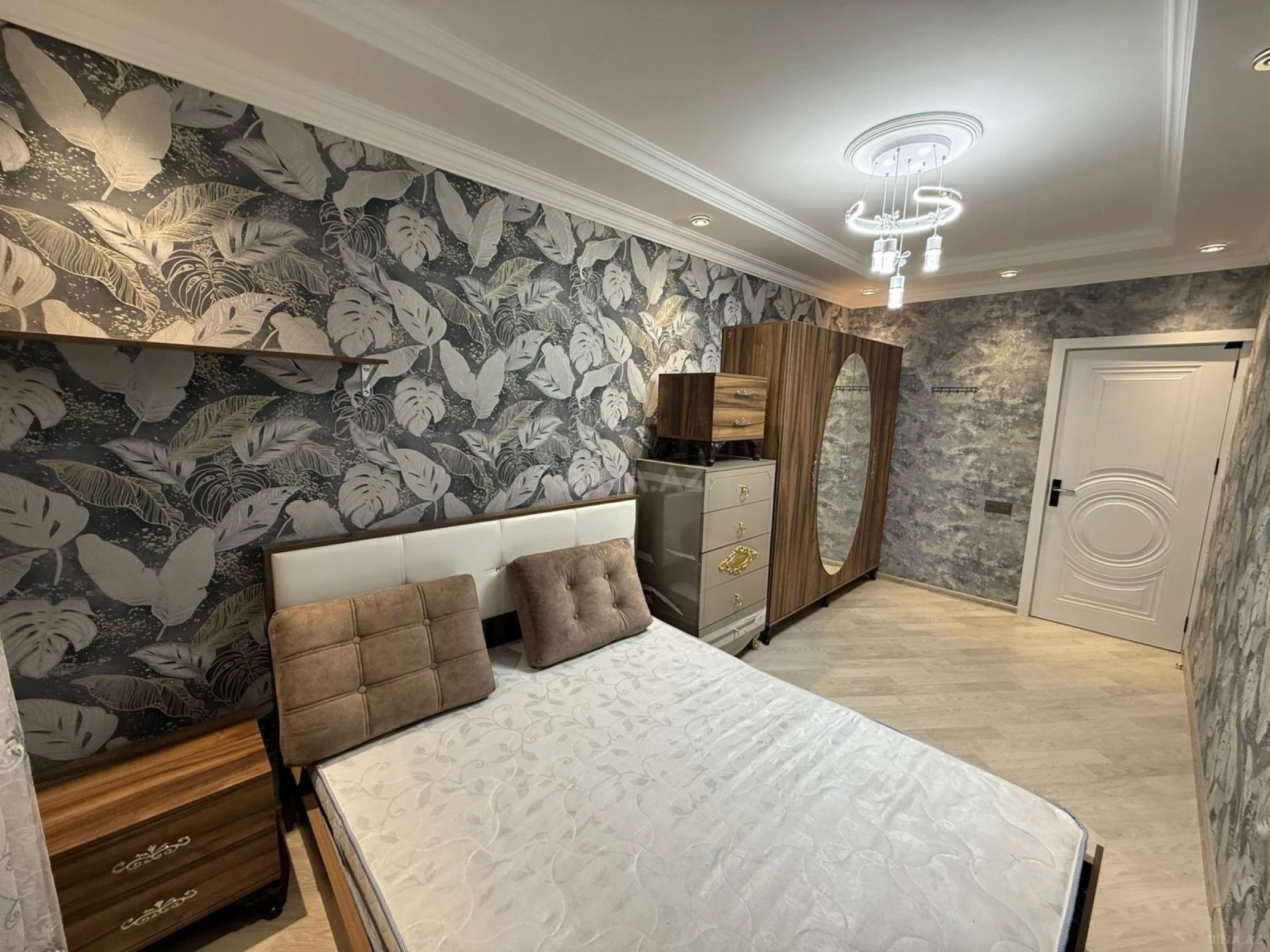 Satılır 3 otaqlı mənzil 55 m²