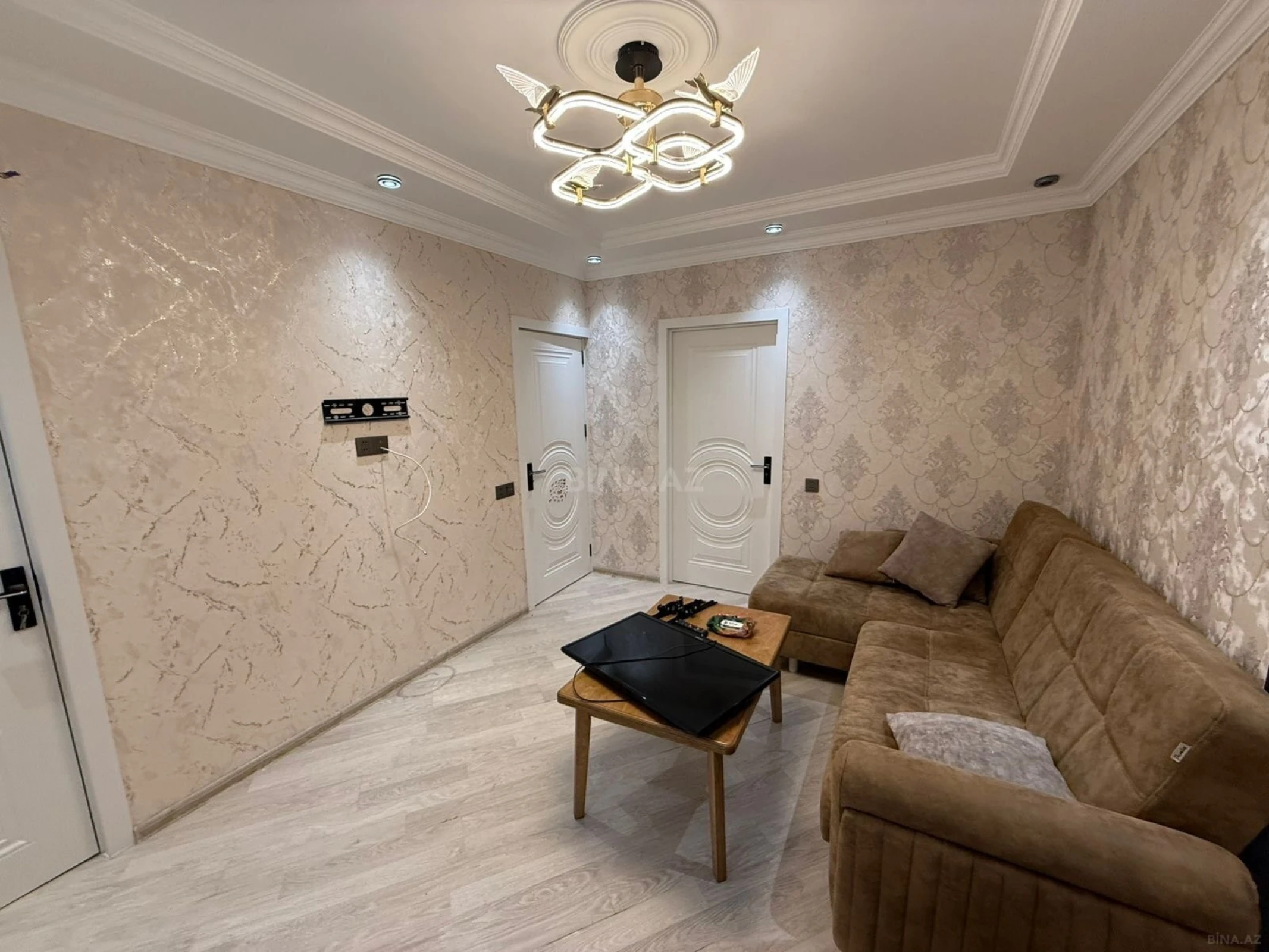 Satılır 3 otaqlı mənzil 55 m²