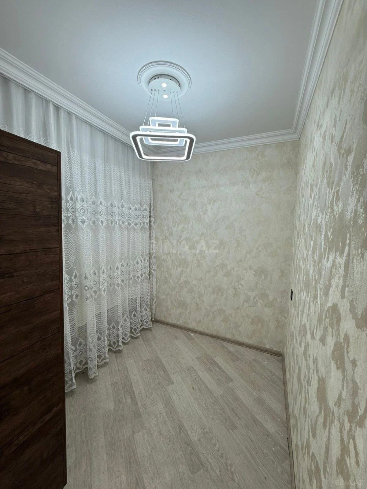 Satılır 3 otaqlı mənzil 55 m²