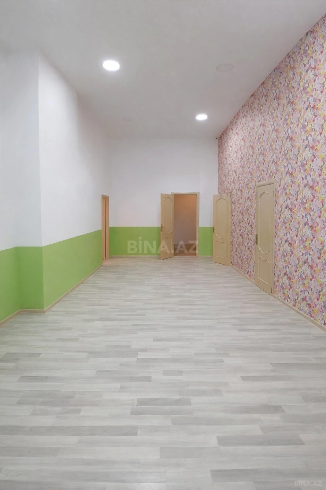 Kirayə verilir obyekt 340 m²