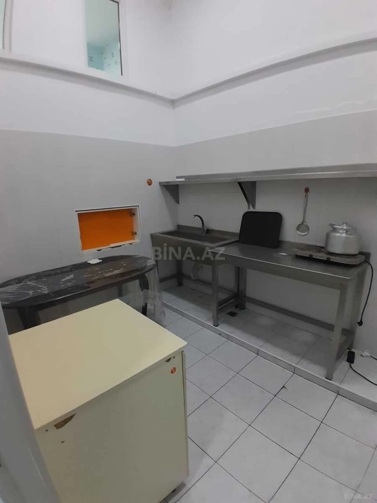 Kirayə verilir obyekt 340 m²