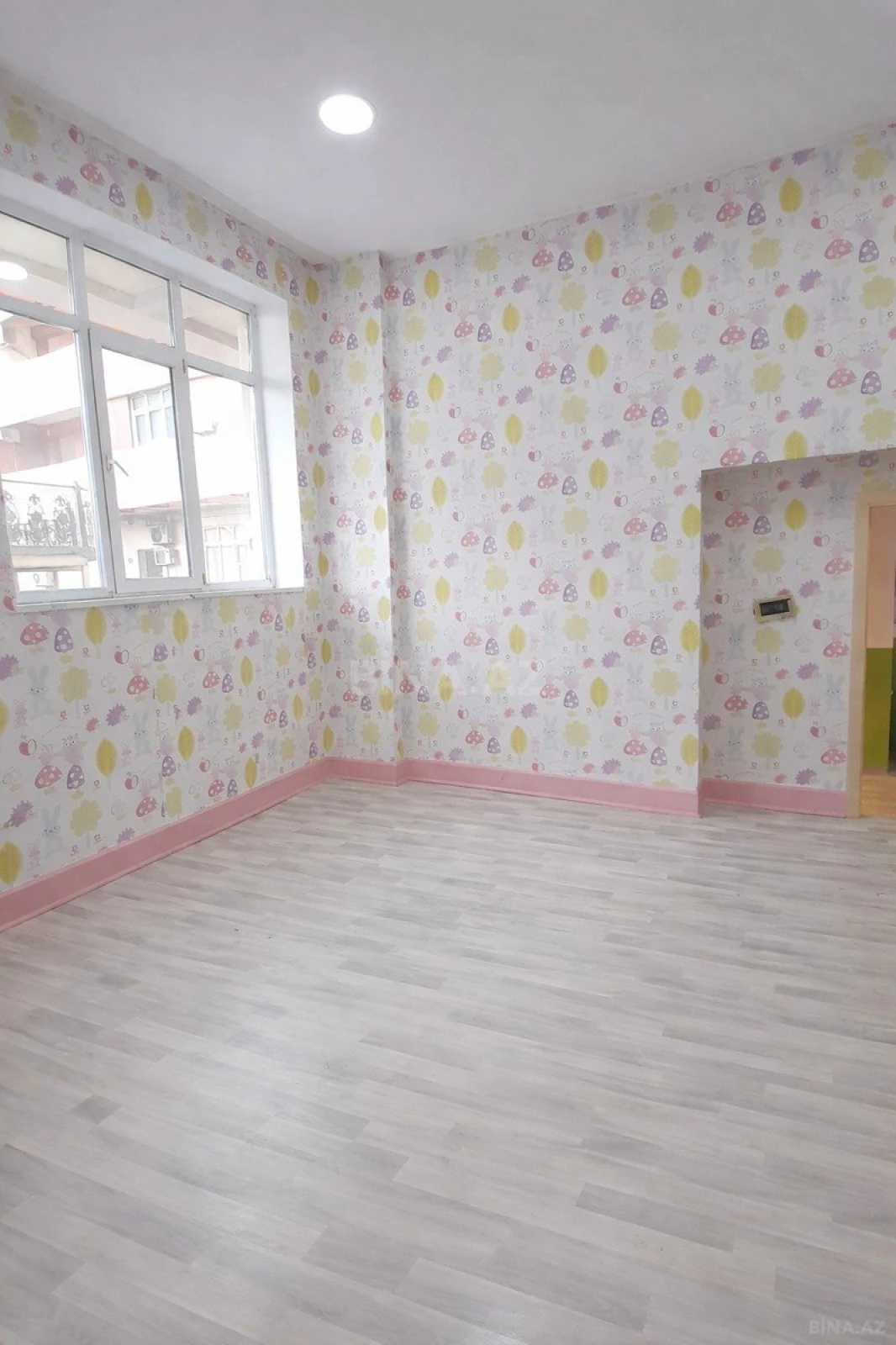 Kirayə verilir obyekt 340 m²