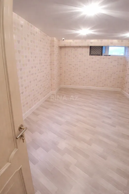 Kirayə verilir obyekt 340 m²