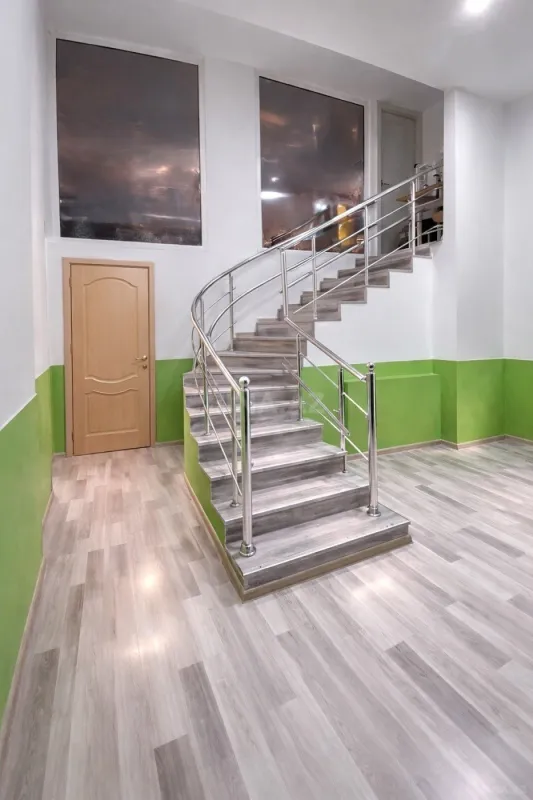 Kirayə verilir obyekt 340 m²