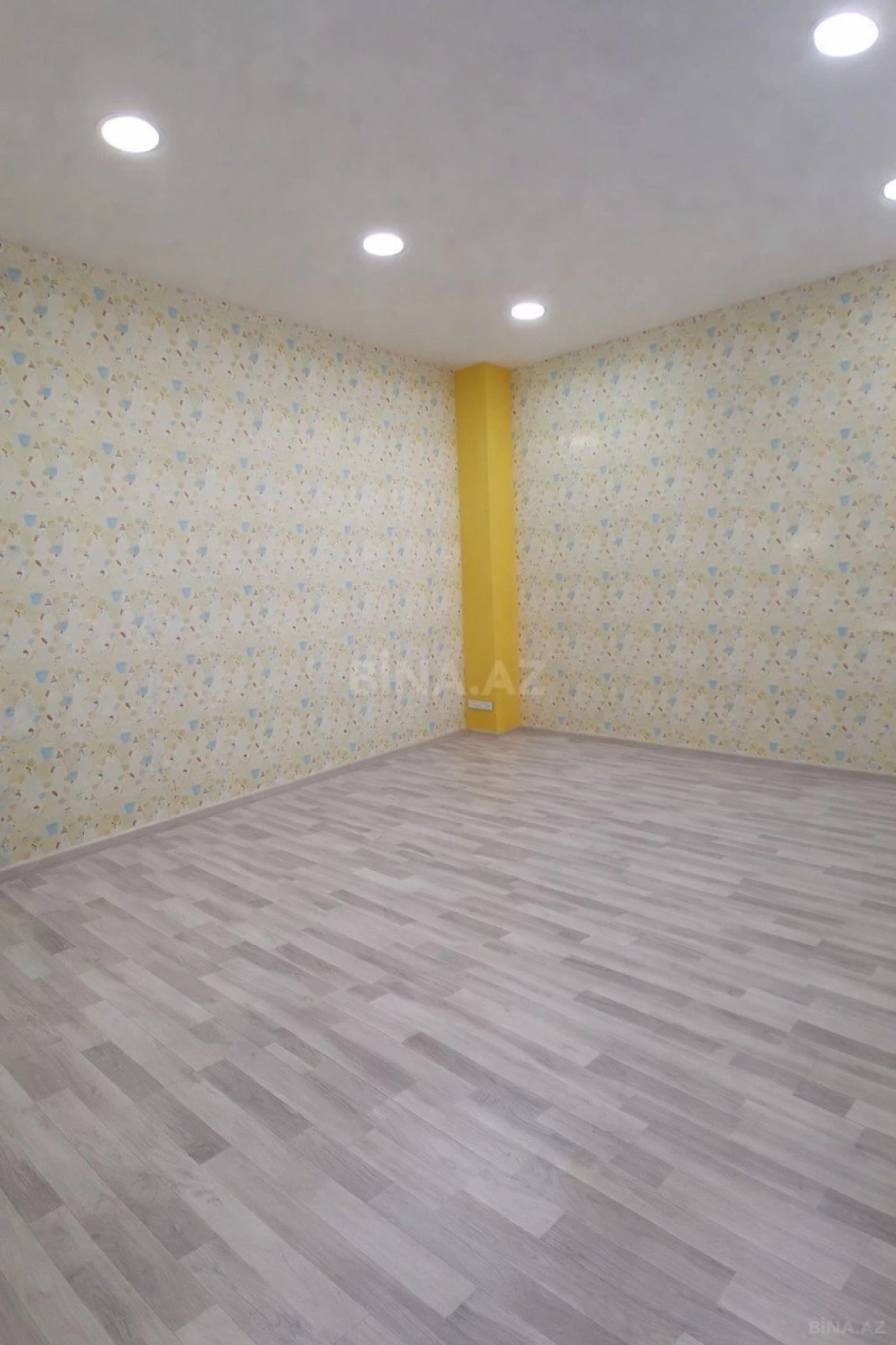 Kirayə verilir obyekt 340 m²