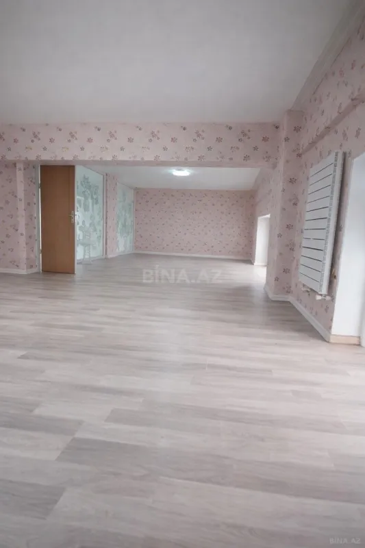 Kirayə verilir obyekt 340 m²