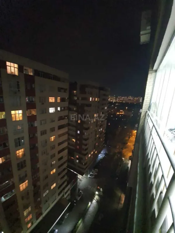 Satılır 3 otaqlı mənzil 115 m²
