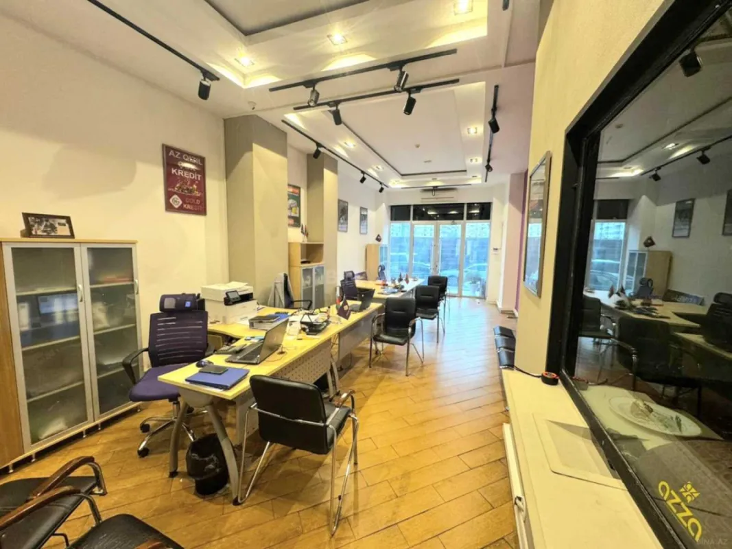 Kirayə verilir 3 otaqlı ofis 90 m²