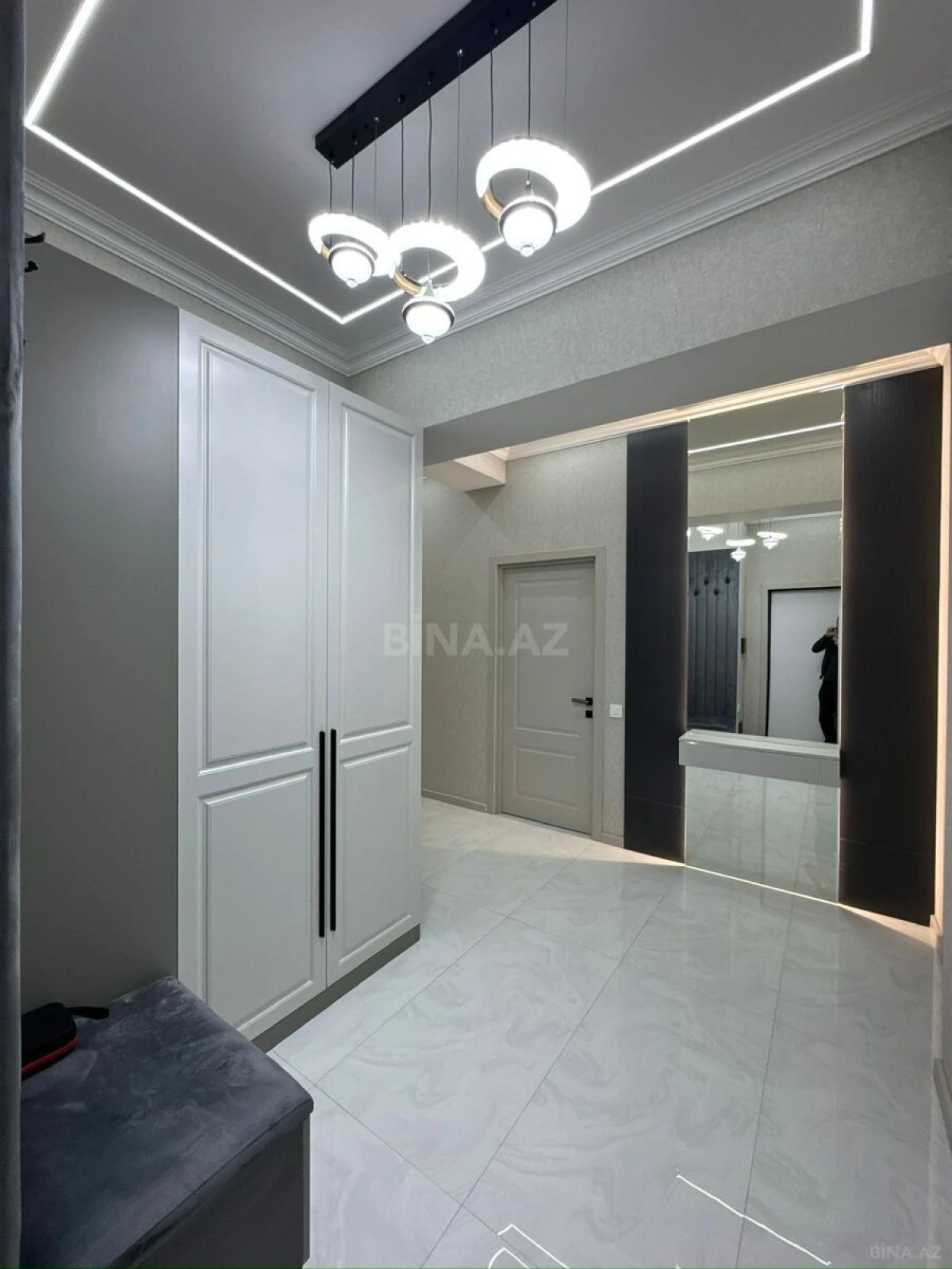 Satılır 3 otaqlı mənzil 86 m²