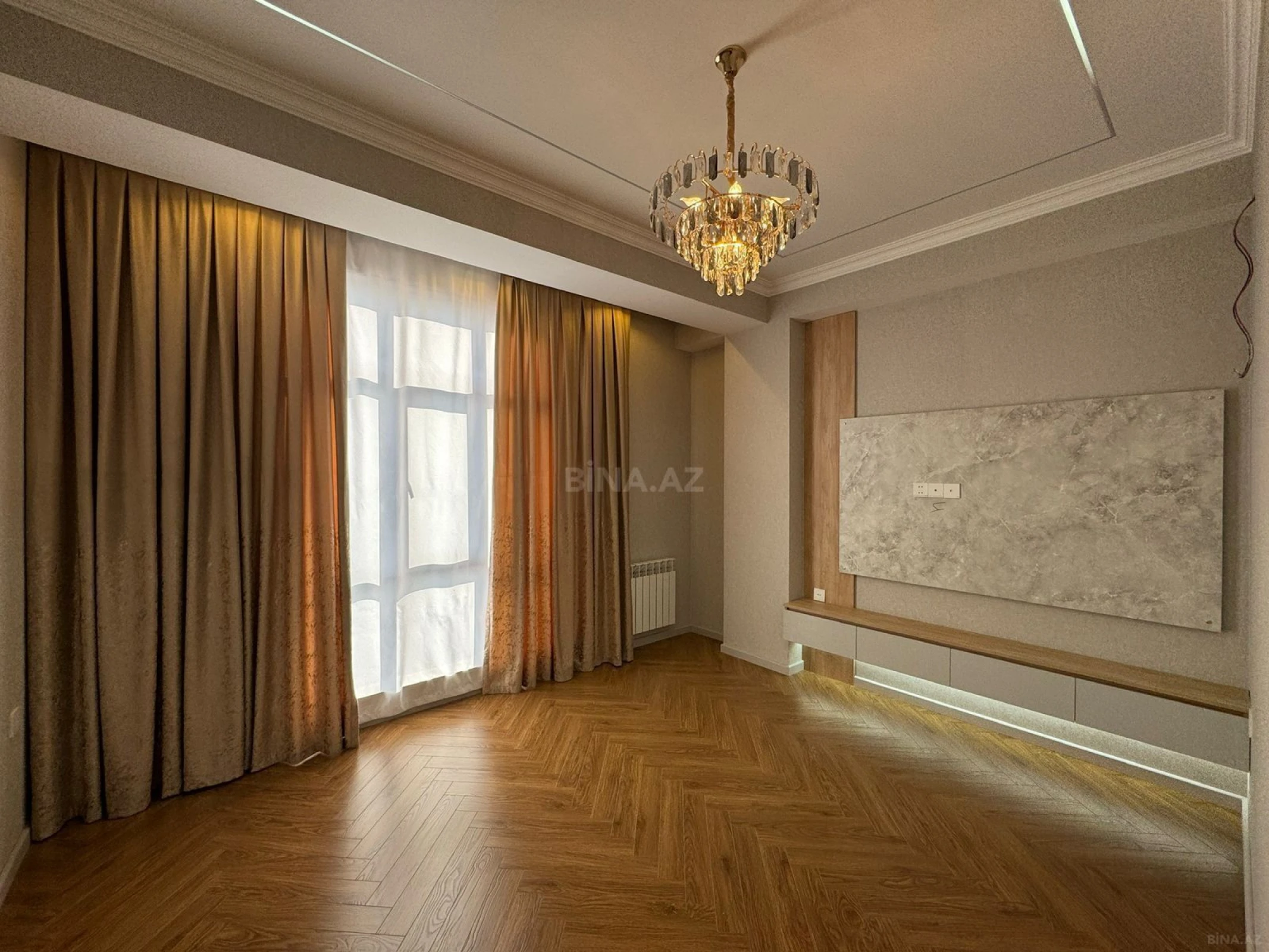 Satılır 3 otaqlı mənzil 86 m²