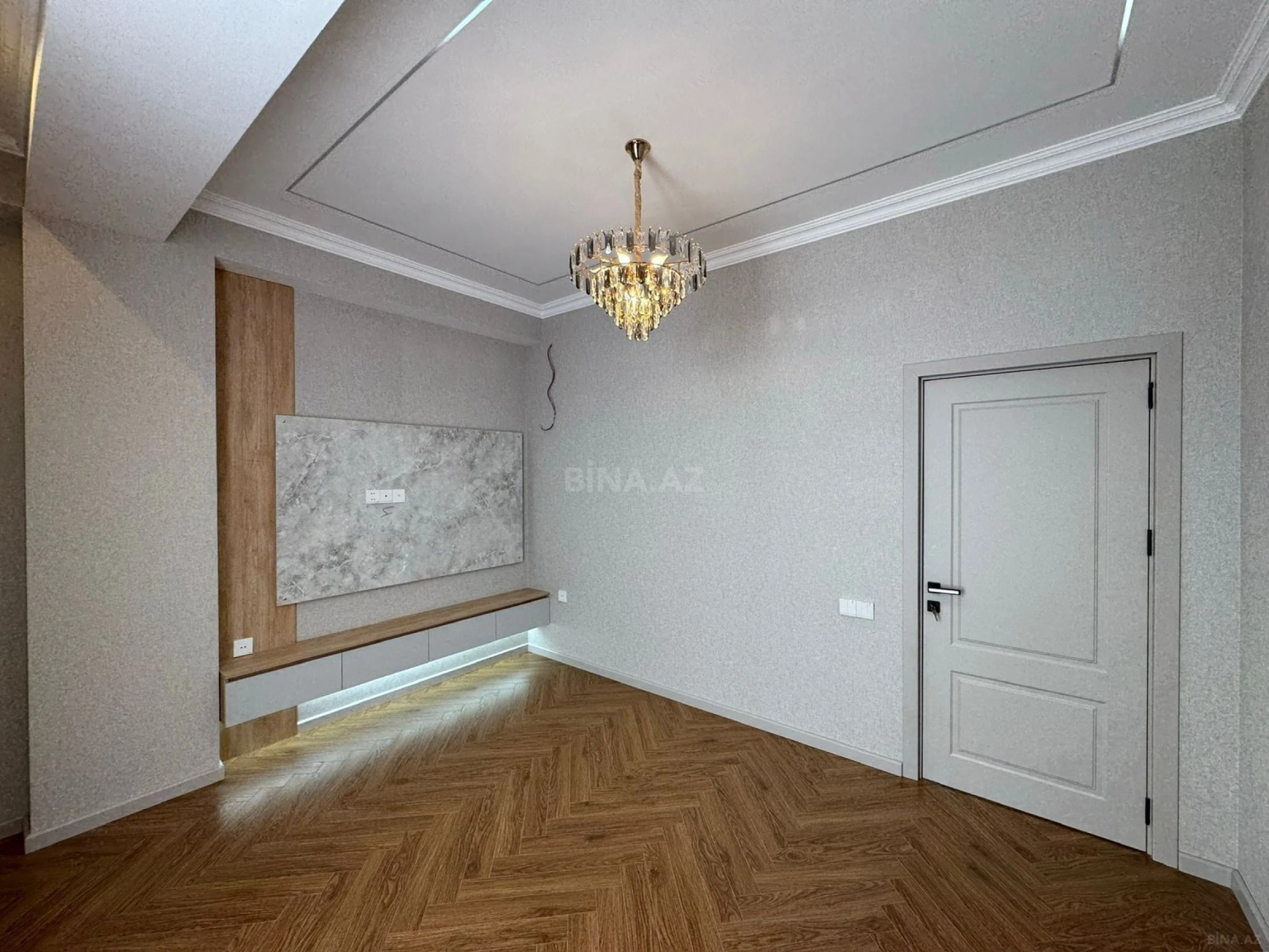 Satılır 3 otaqlı mənzil 86 m²