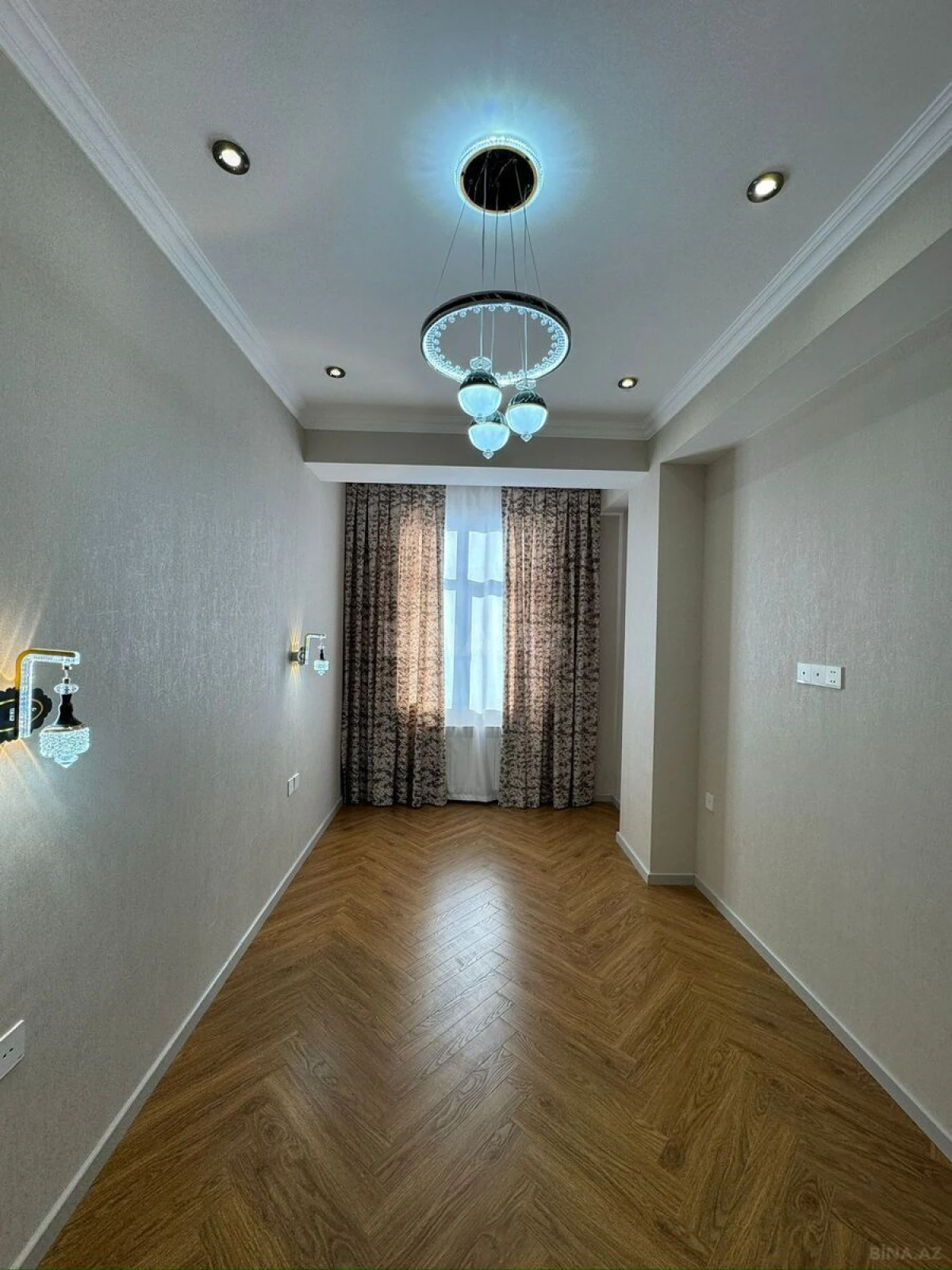 Satılır 3 otaqlı mənzil 86 m²