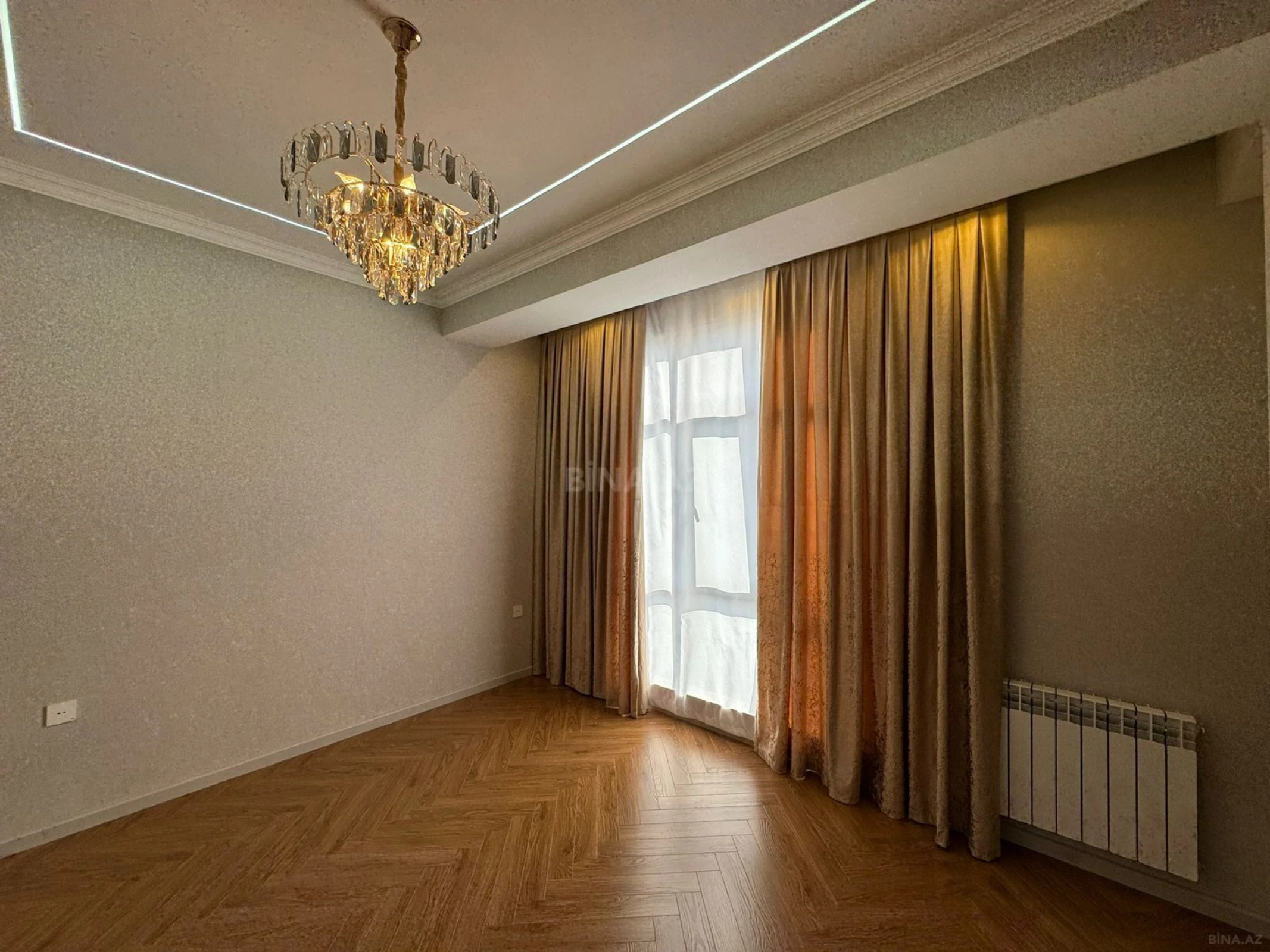 Satılır 3 otaqlı mənzil 86 m²