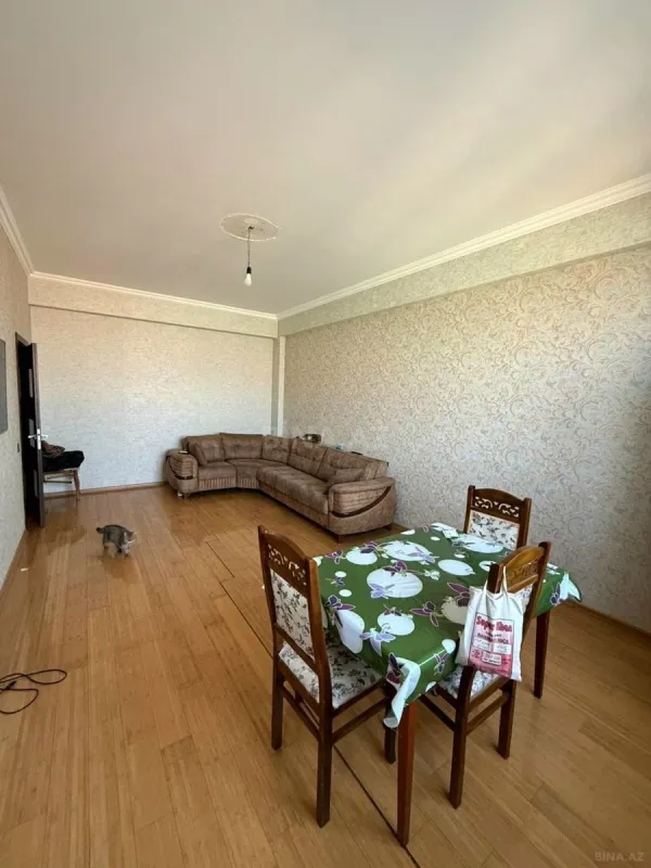 Satılır 2 otaqlı mənzil 52 m²