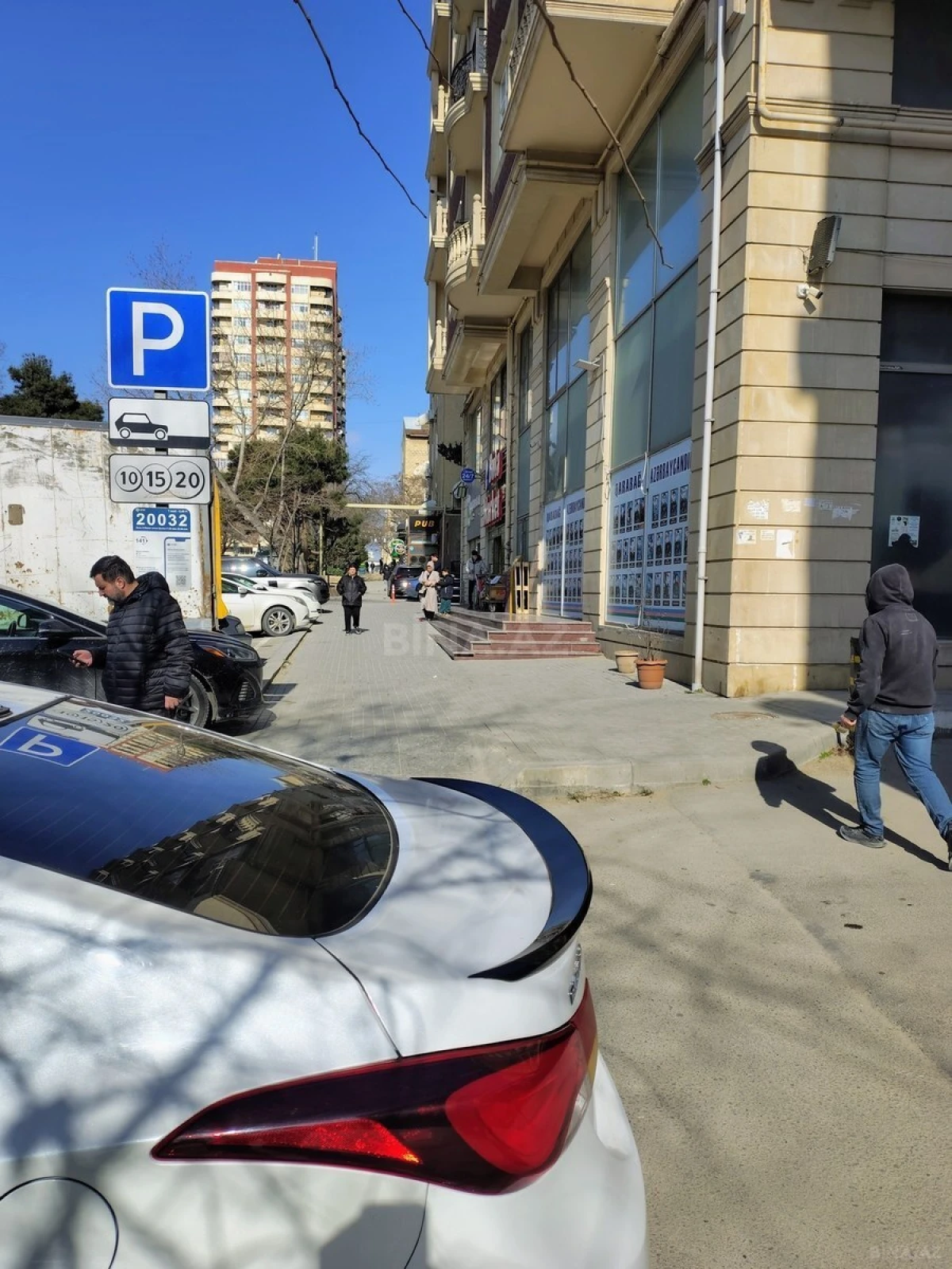 Kirayə verilir obyekt 60 m²