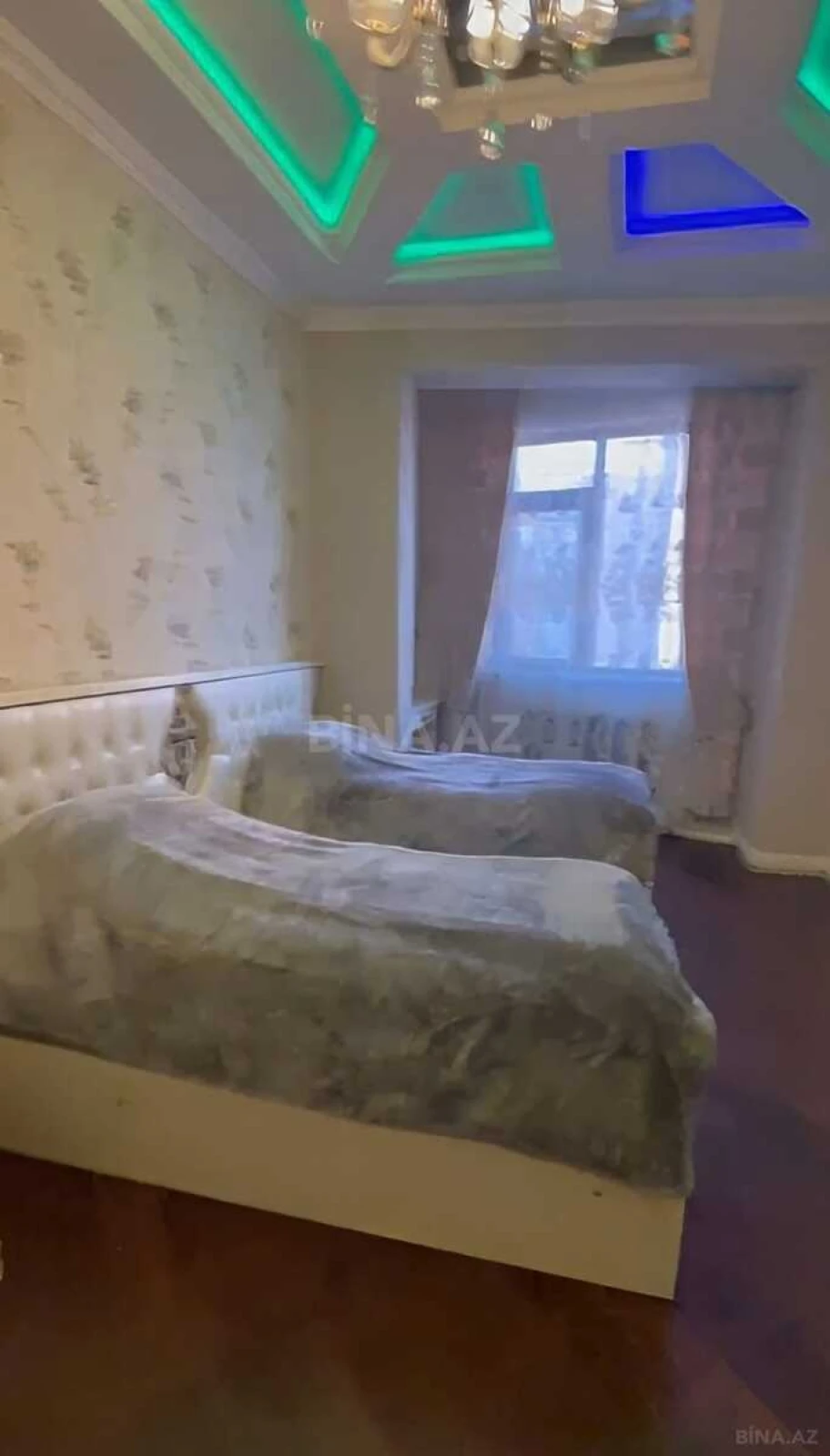 Kirayə verilir 3 otaqlı mənzil 155 m²