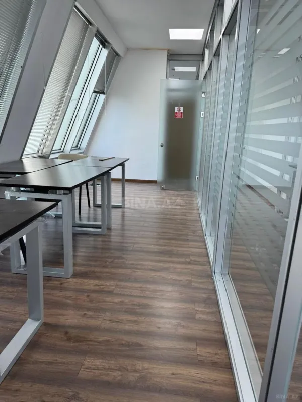 Kirayə verilir 5 otaqlı ofis 200 m²