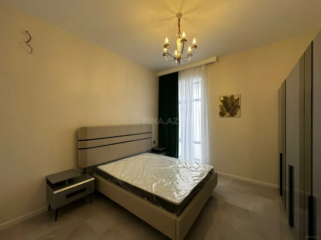 Satılır 4 otaqlı həyət evi 270 m²
