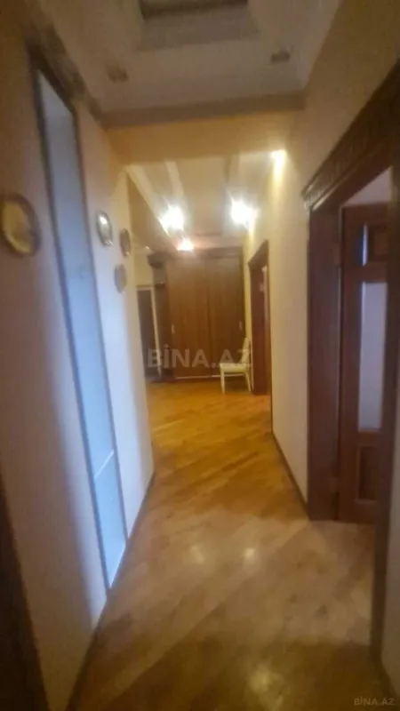 Kirayə verilir 3 otaqlı mənzil 120 m²