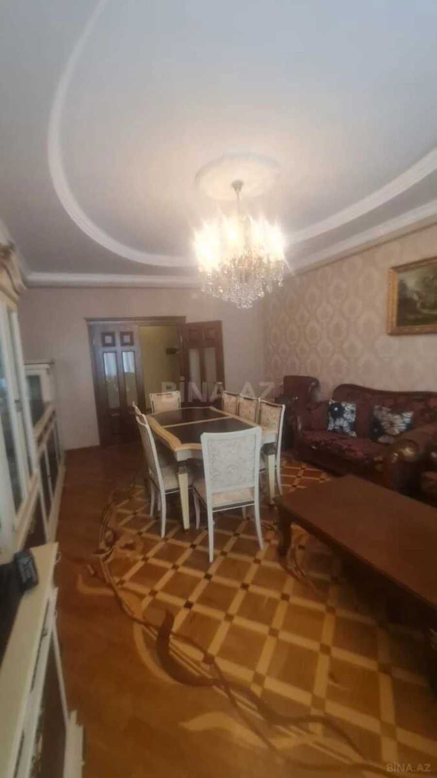 Kirayə verilir 3 otaqlı mənzil 120 m²