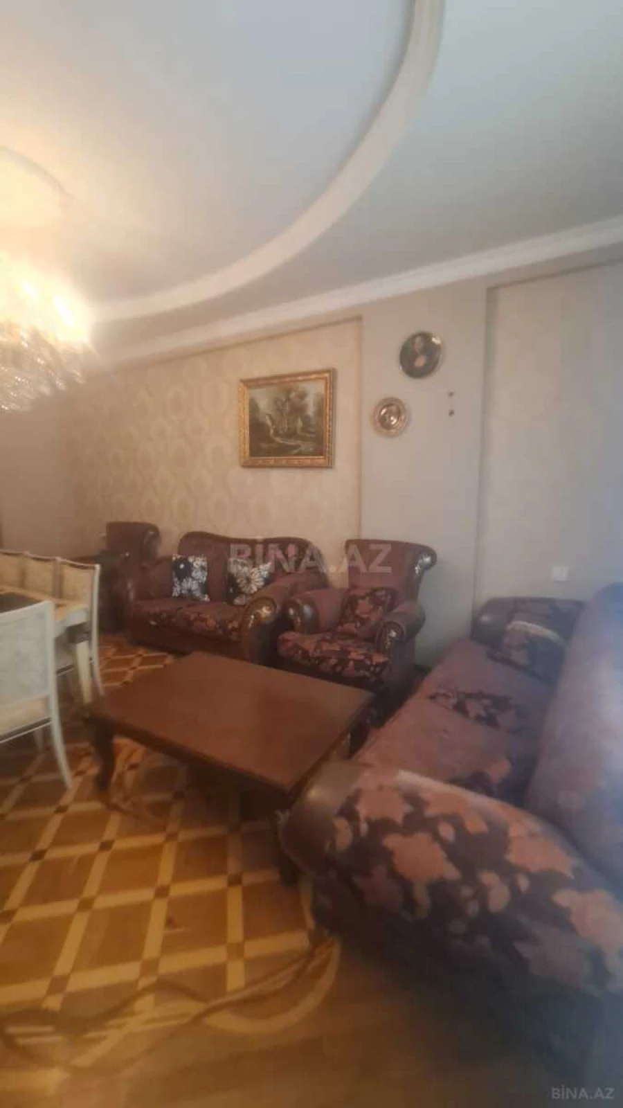 Kirayə verilir 3 otaqlı mənzil 120 m²