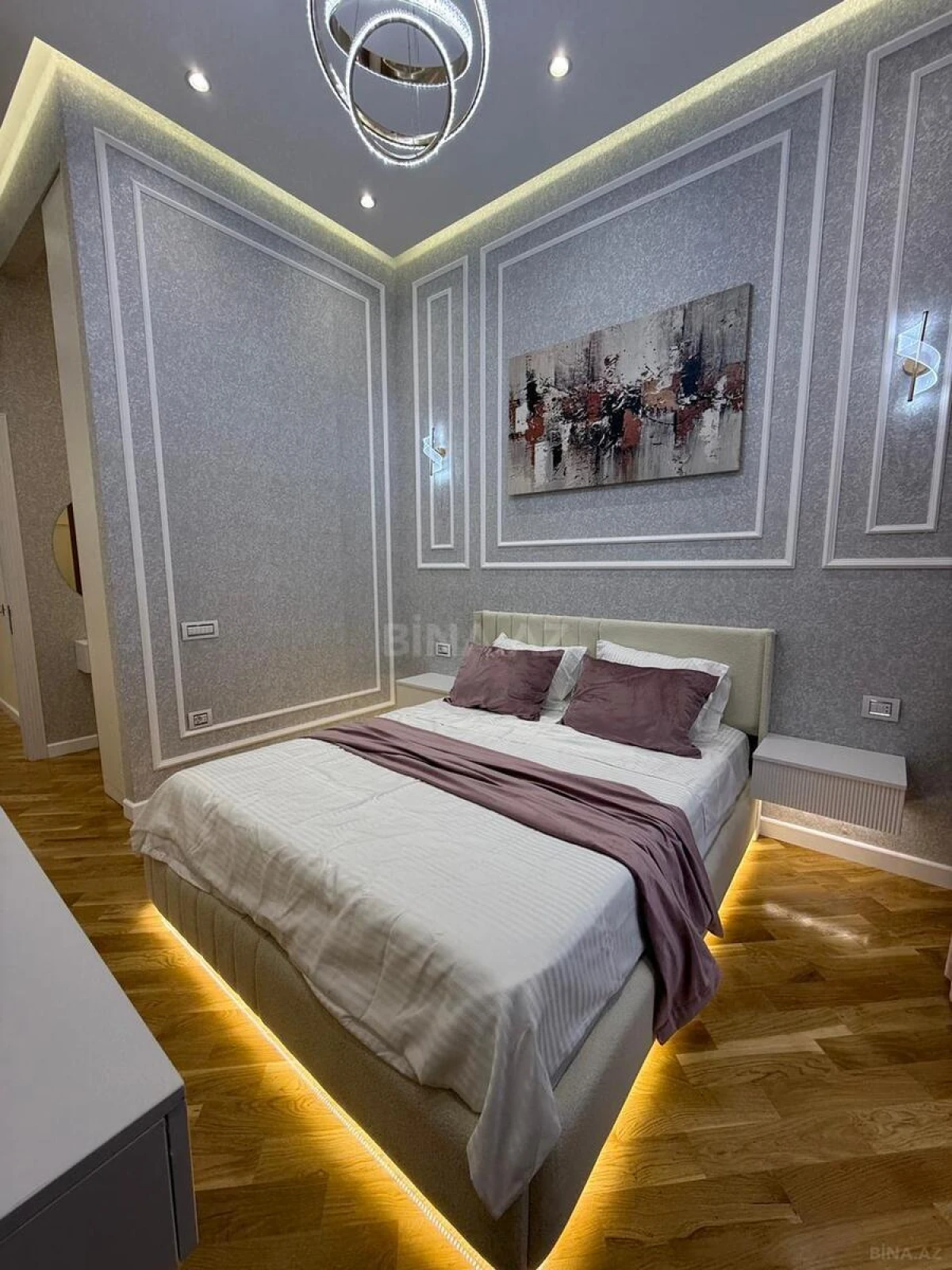 Kirayə verilir 2 otaqlı mənzil 77 m²