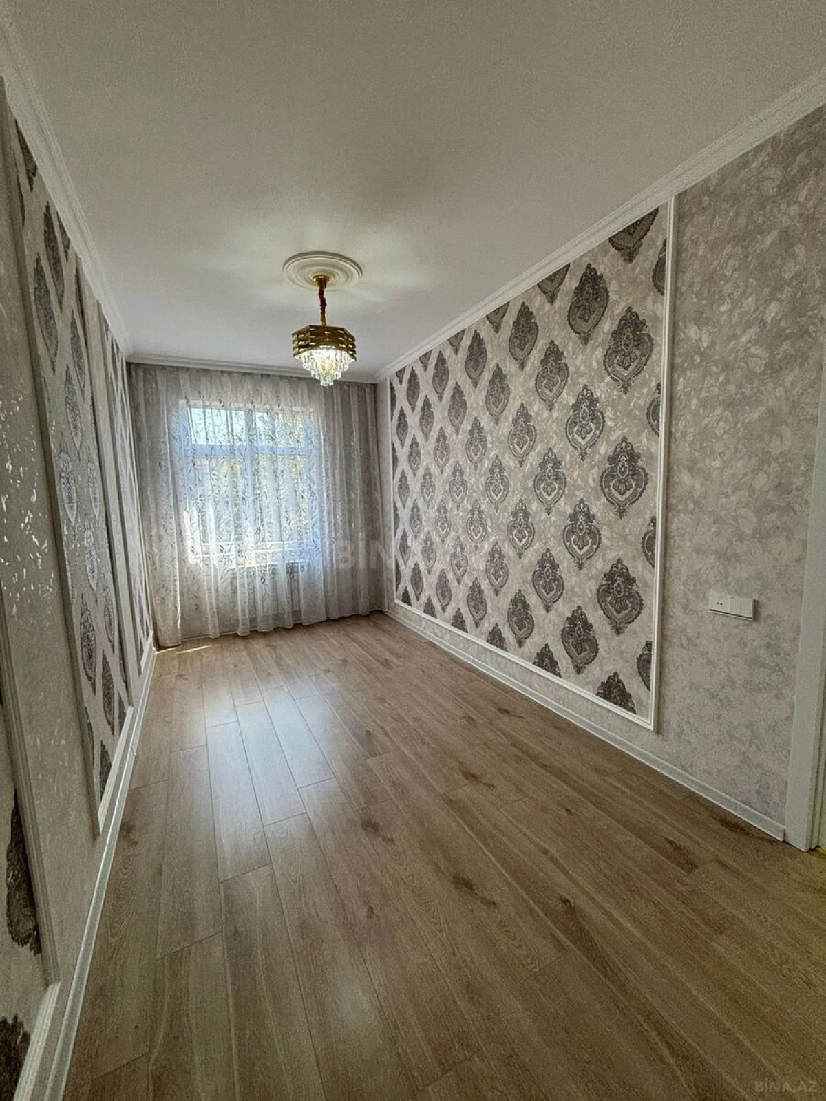 Satılır 2 otaqlı mənzil 55 m²