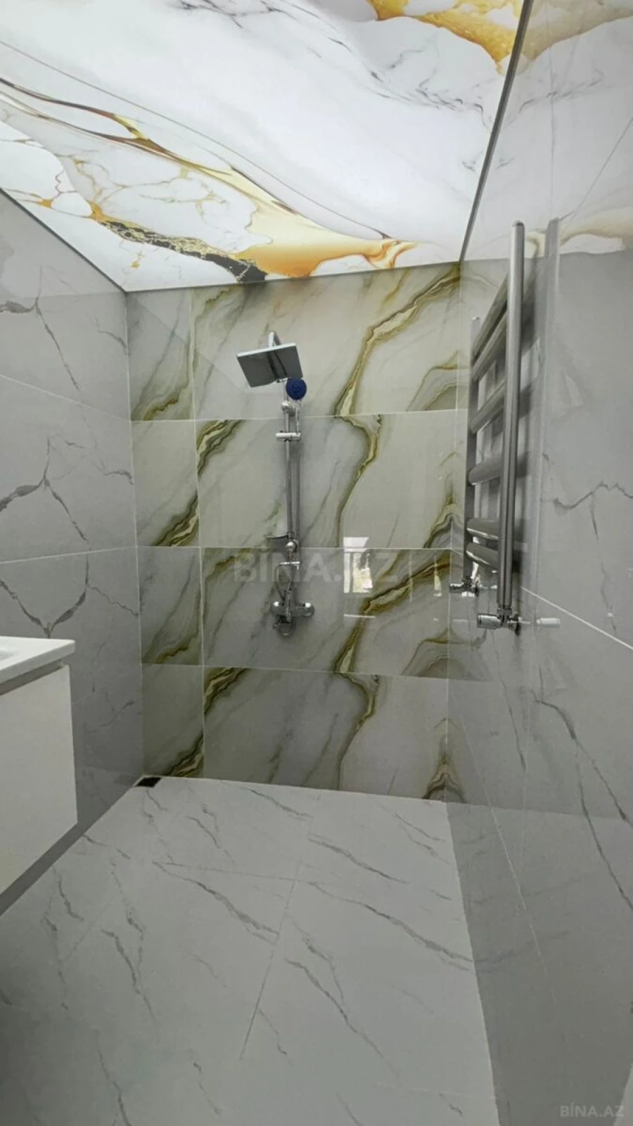 Satılır 2 otaqlı mənzil 55 m²